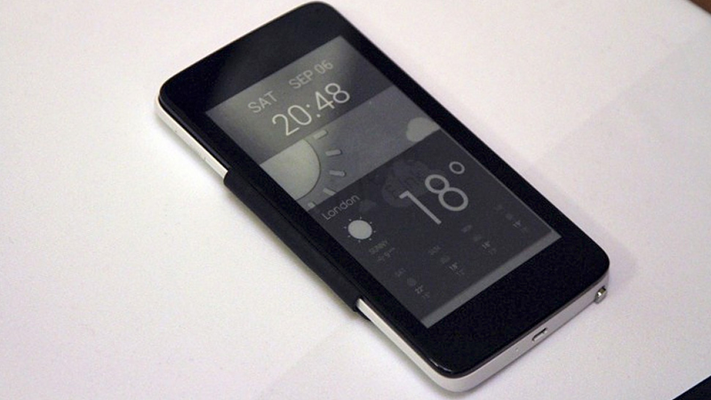 Illustration for article titled E-Ink Smartphone Flip Covers Are a Wonderful Idea